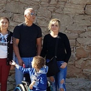 Meet your Posher, Vasile